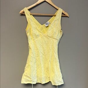 Princess Polly Yellow Lace Top Size 4 Cotton Feminine Fitted